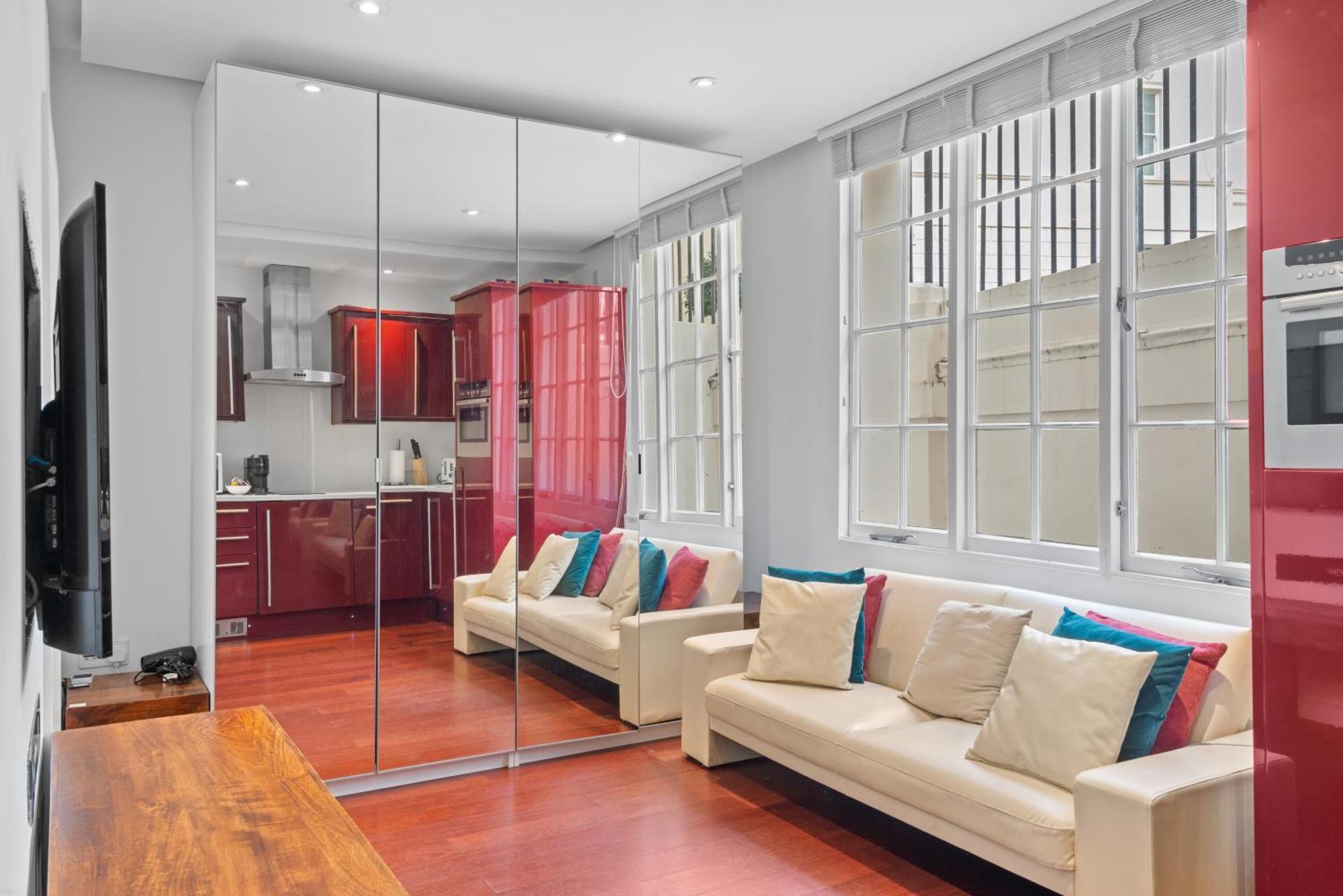 Londwell, Sloane Square Gem, Private Terrace Suite Лондон Екстериор снимка